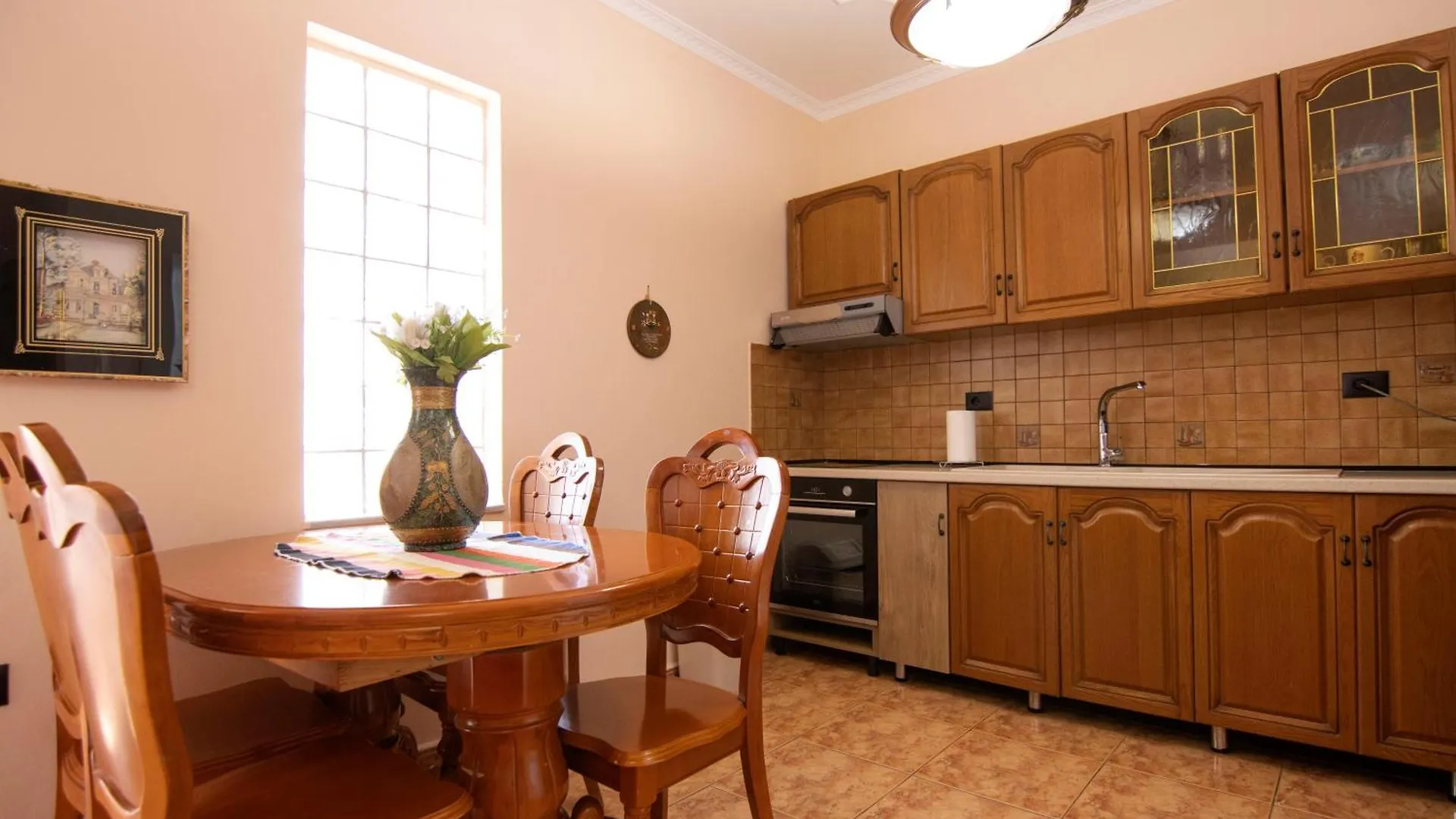 Tirana Central Apartment