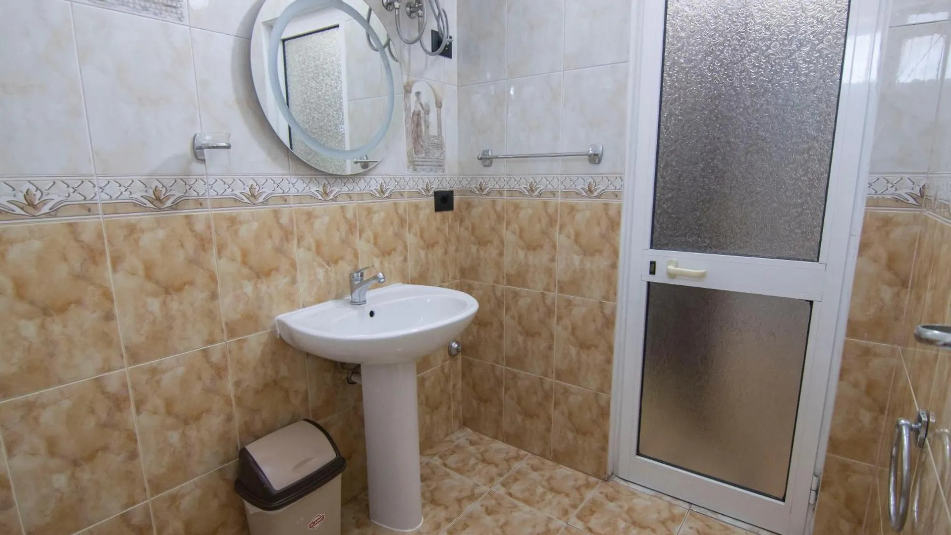 Tirana Central Apartment